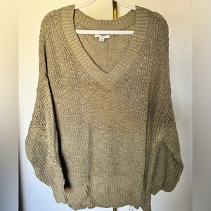 American Eagle Olive Green Cable Knit Vneck Sweater, size XL